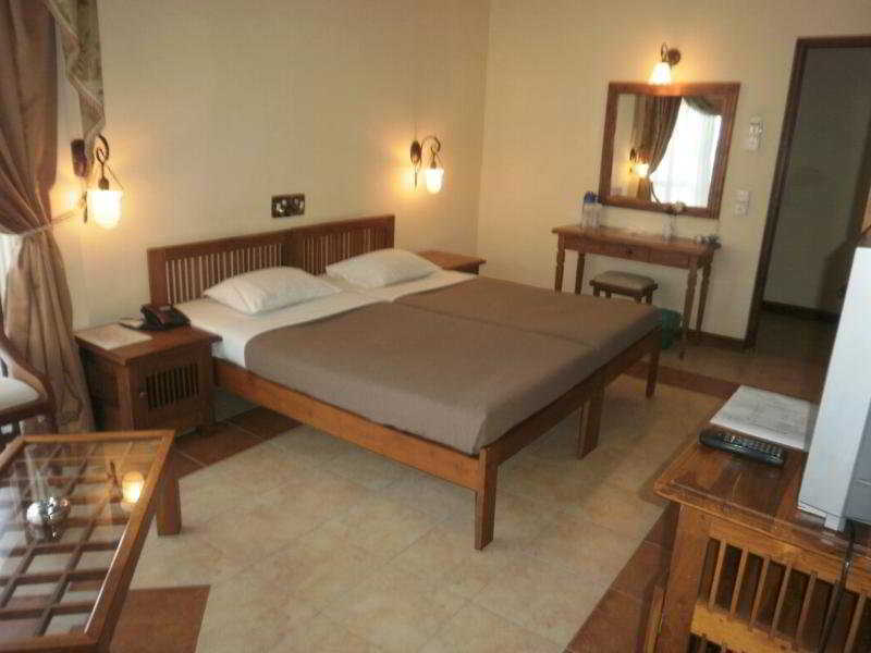 Senani Hotel Kandy Exterior photo
